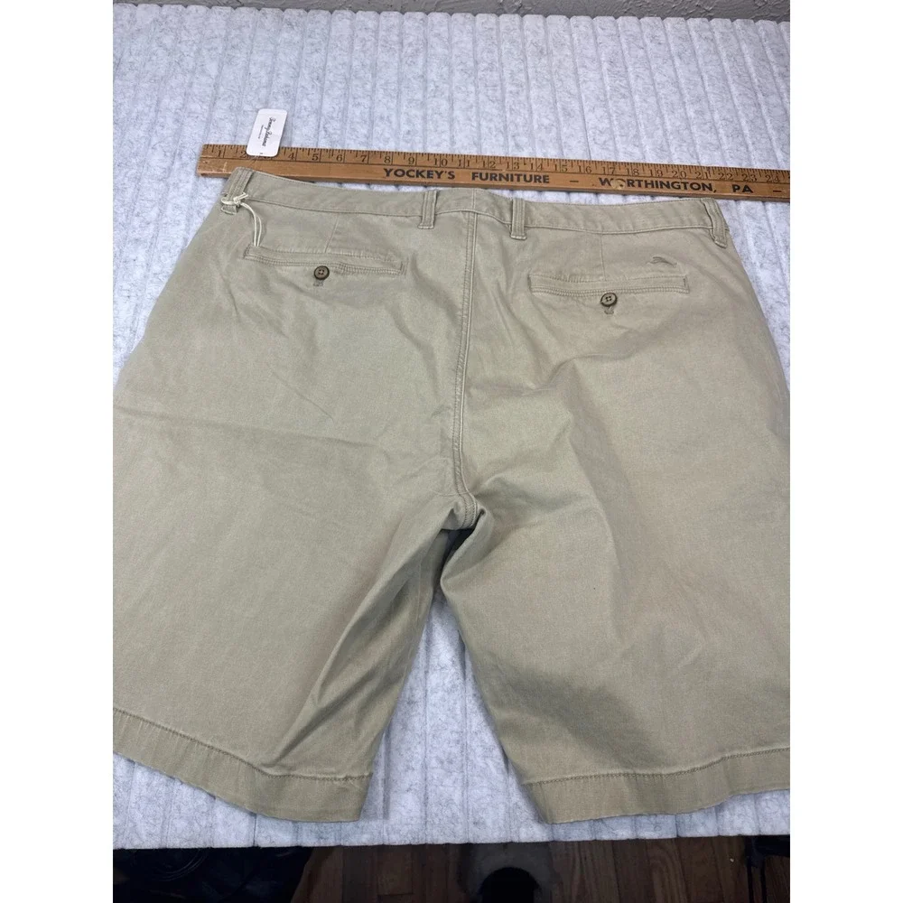Tommy Bahama Mens Khaki Flat Front Shorts Size‎ 40 Casual Comfort Waist 40